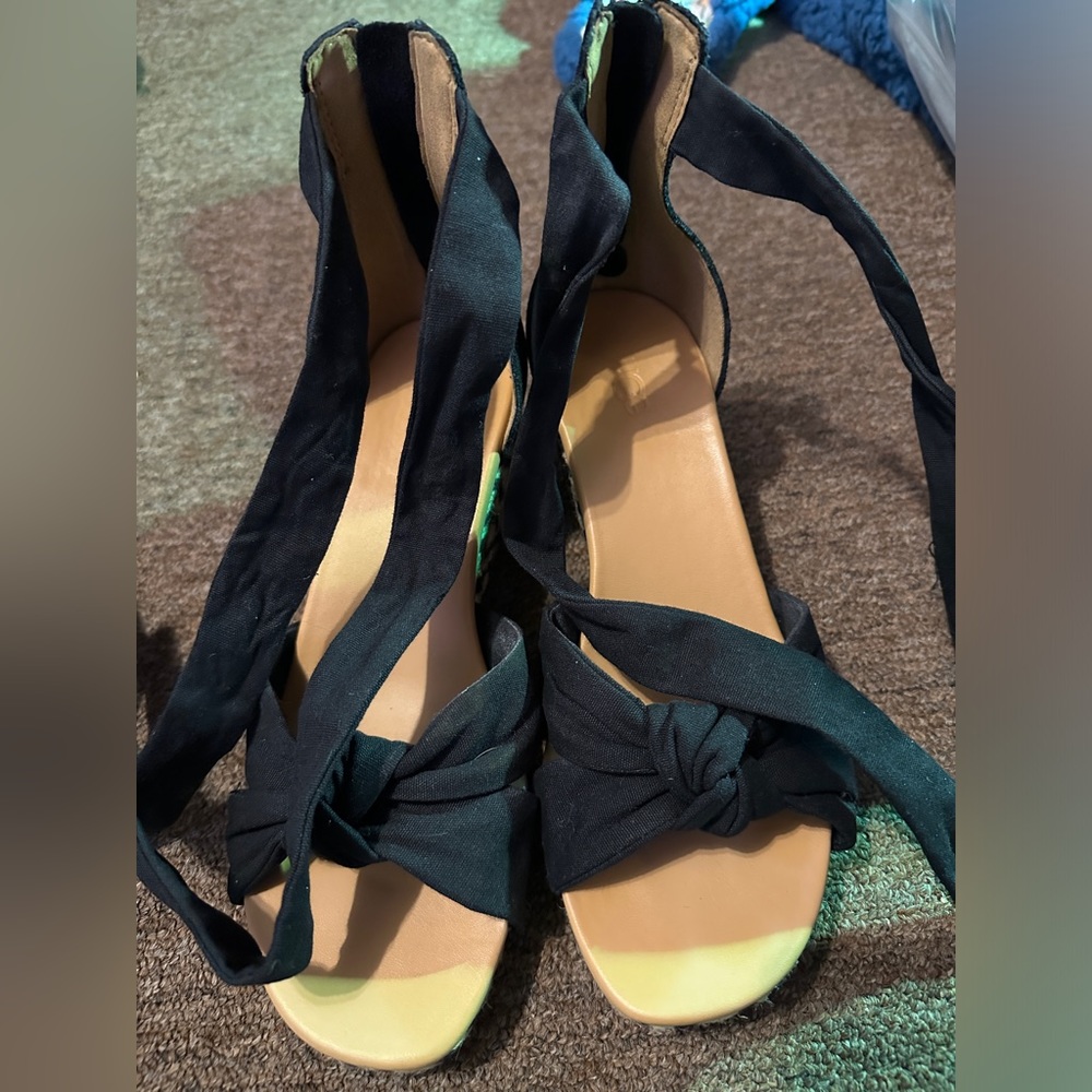 Uggs Lace Up Sandals